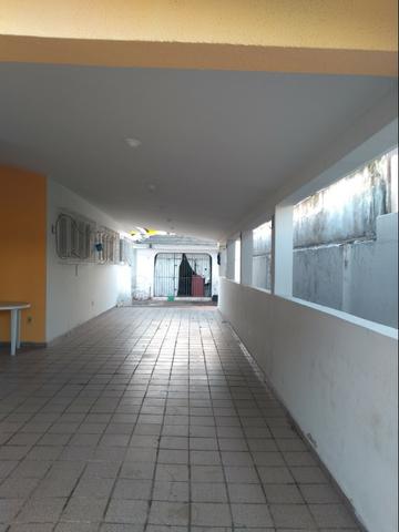 Casa 5 quartos em Ponta Negra - Foto 2