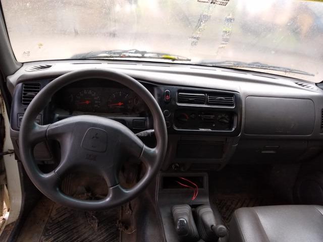 Mitsubishi L200 GL 4x4 2011/2012 - Foto 9