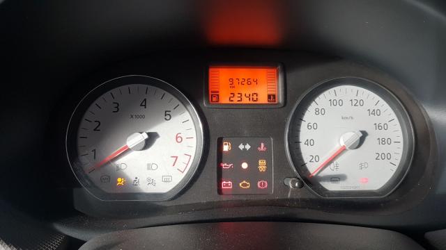RENAULT Sandero Privilege 1.6 - Foto 6