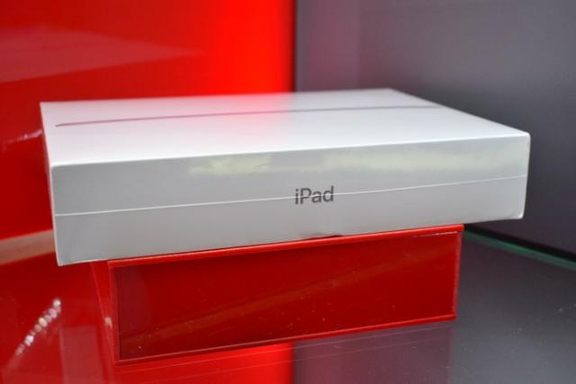 Apple iPad 6th Wi-Fi 4G 128GB Space Gray - MR722CL/A - Produto Novo, Lacrado, com Garantia - Foto 2