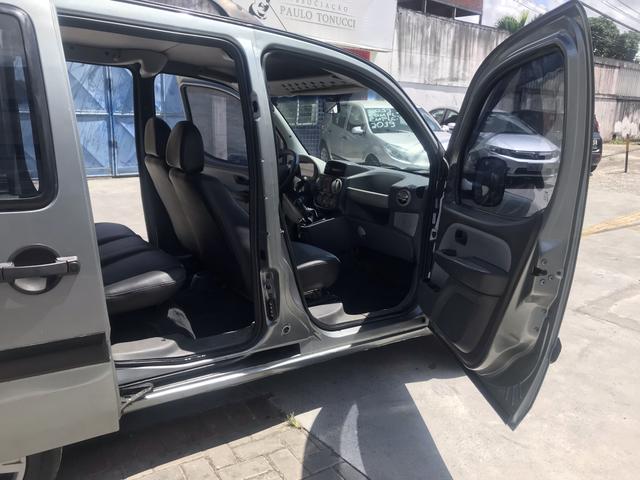 Fiat Doblò Essence 1.8 2012 - Foto 11