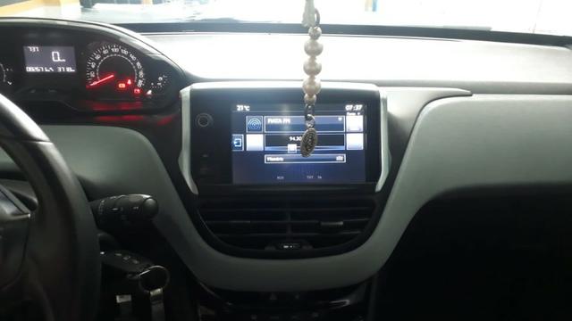 Peugeot 208 - Foto 3