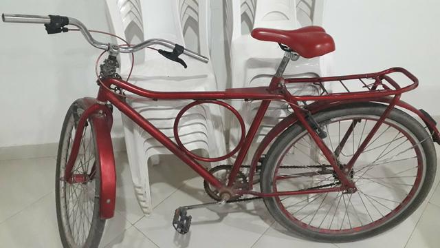 Vende-se essa bicicleta!