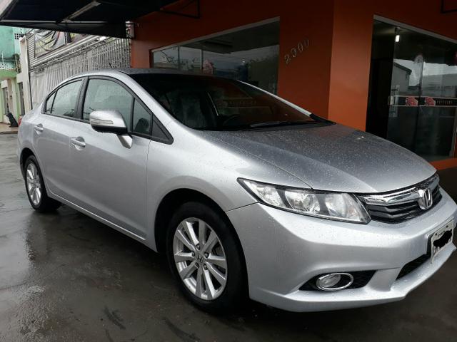 Civic lxr 2.0 automático ano 2014 completao com garantia e ipva quitado - Foto 4