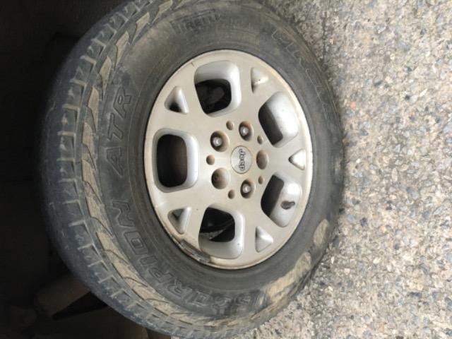 Pneus 245/70/16 - Foto 2