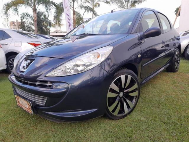 Peugeot 207 Xr 1.4 Flex 8v 5p - Foto 2