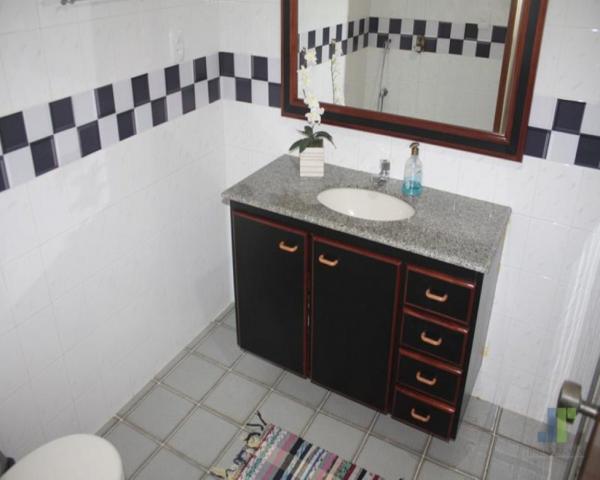 Amplo 2 quartos (1 suíte) com DCE no Centro - Foto 11