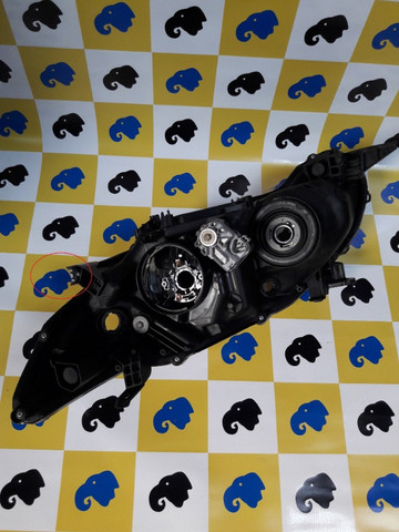 Farol Dianteiro Toyota Corolla 2012 13 14 Recuperado Detalhe - Foto 5