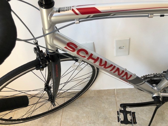 schwinn phocus 1600 silver