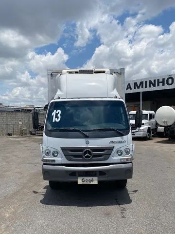 M. Benz  1016 ano 2013/2013 Baú Refrigerado Excelente Estado - Foto 2