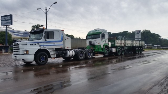 Guincho Scania 113  T113E 6x4 Traçado 1993 Guincho Extra Pesado Lança Zero Grau Marca HMD