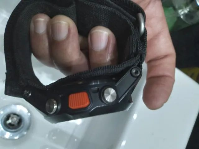 Relógio Garmin D2 - Vendo ou troco por Iphone - Foto 3