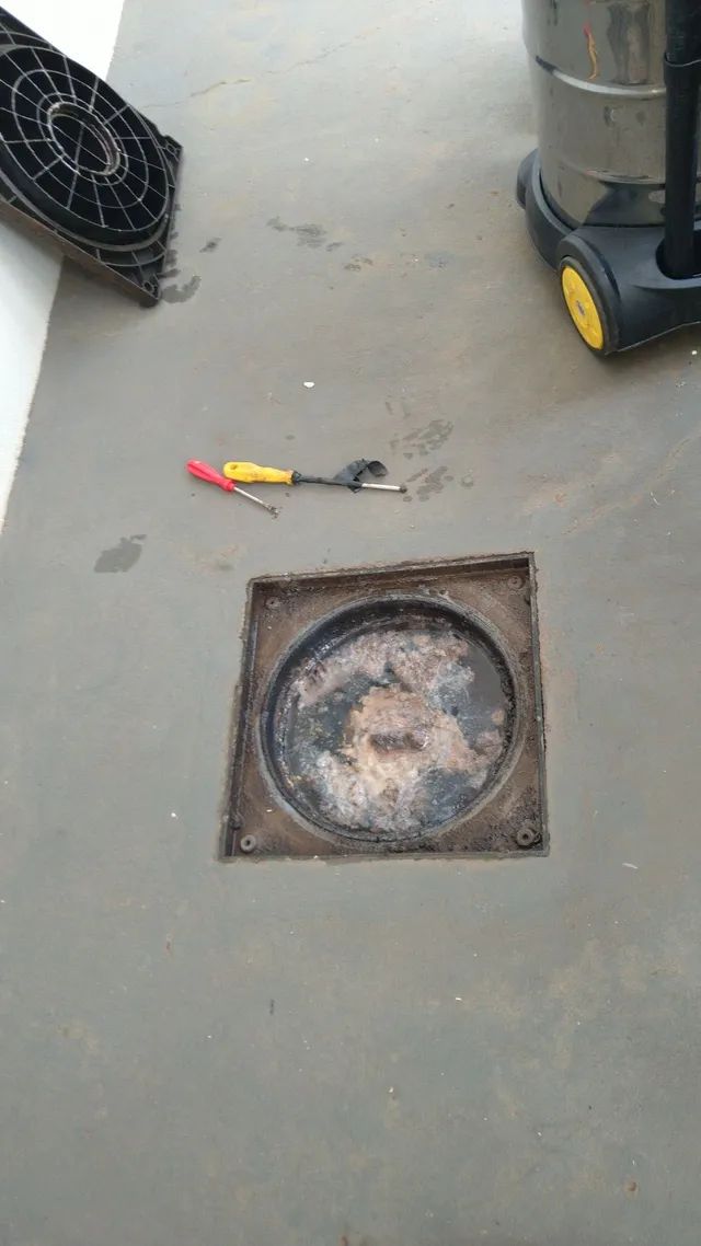 Urgente Desentupidora/ Desentupidor ?/ Palmas  - Foto 2