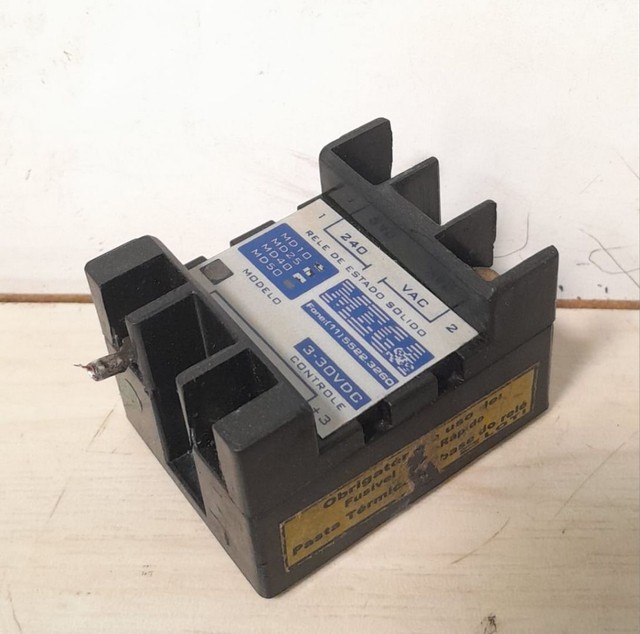 Rele de estado solido 240VAC - Foto 3