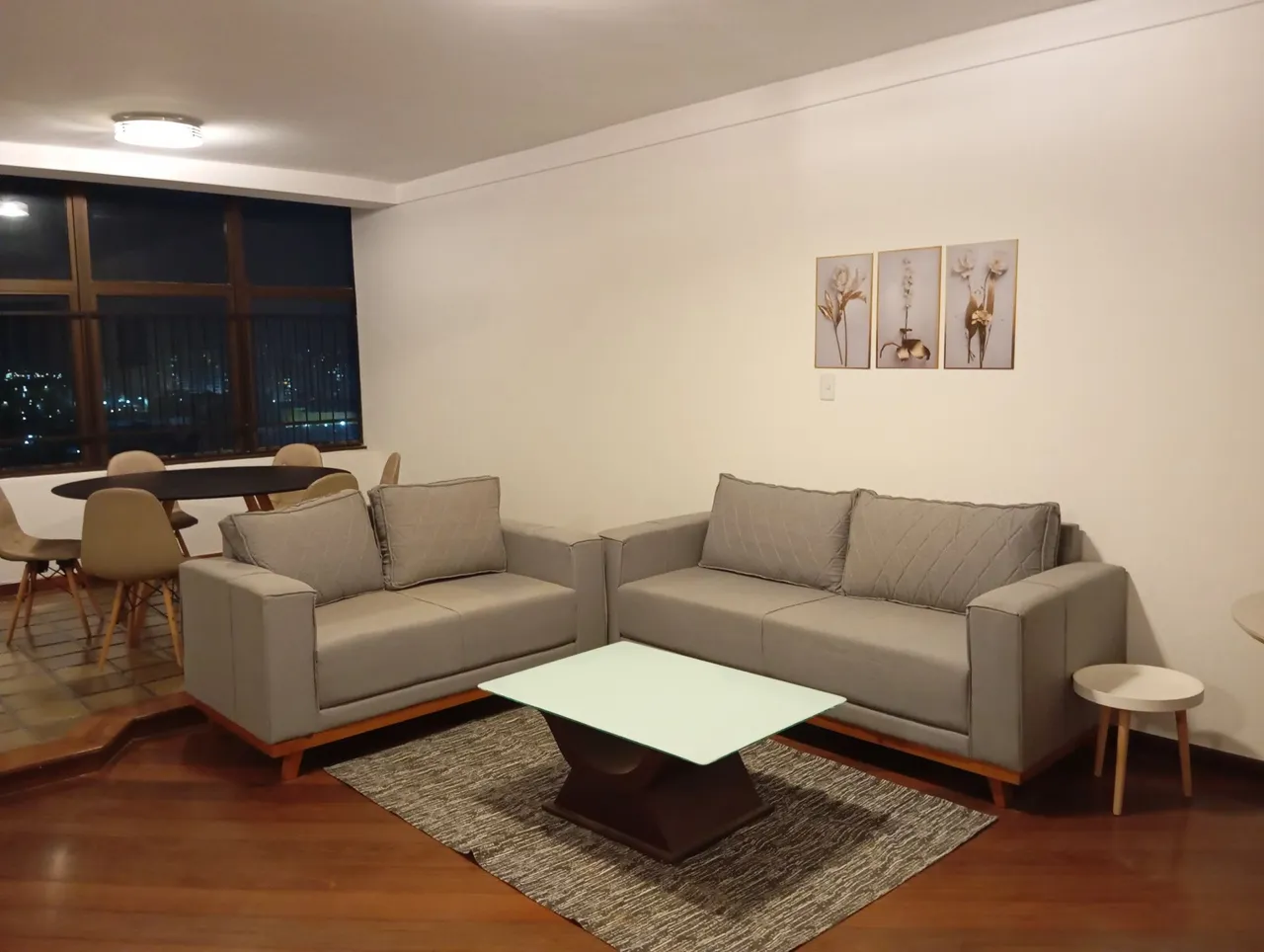 Apartamento mobiliado amplo e aconchegante com vista espetacular