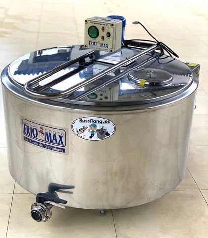 Resfriador 300 L  de Leite Semi Novo  220v Água Caldas  - Foto 2
