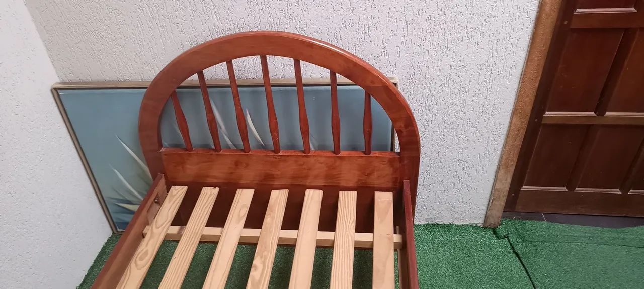 Cama de madeira de mostruário ----- entrego - Foto 4