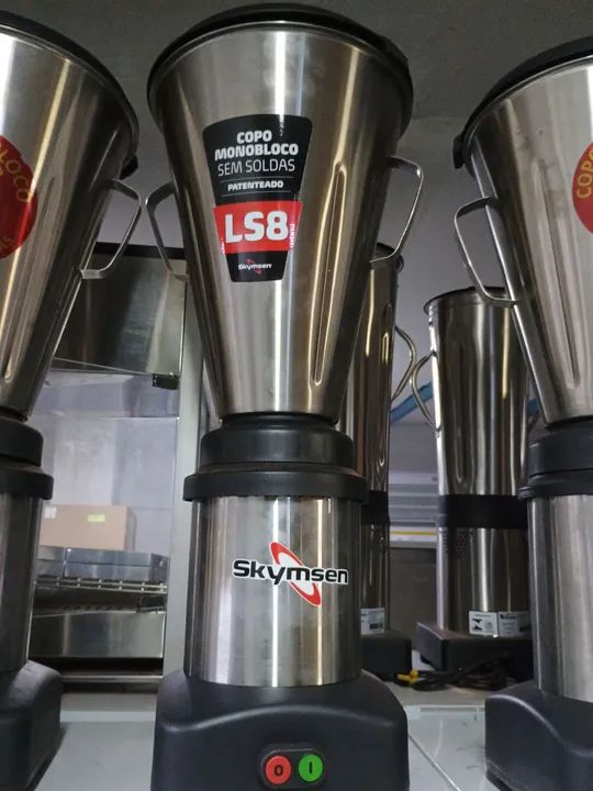 Liquidificador Baixa Rotação Skymsen 8 litros 