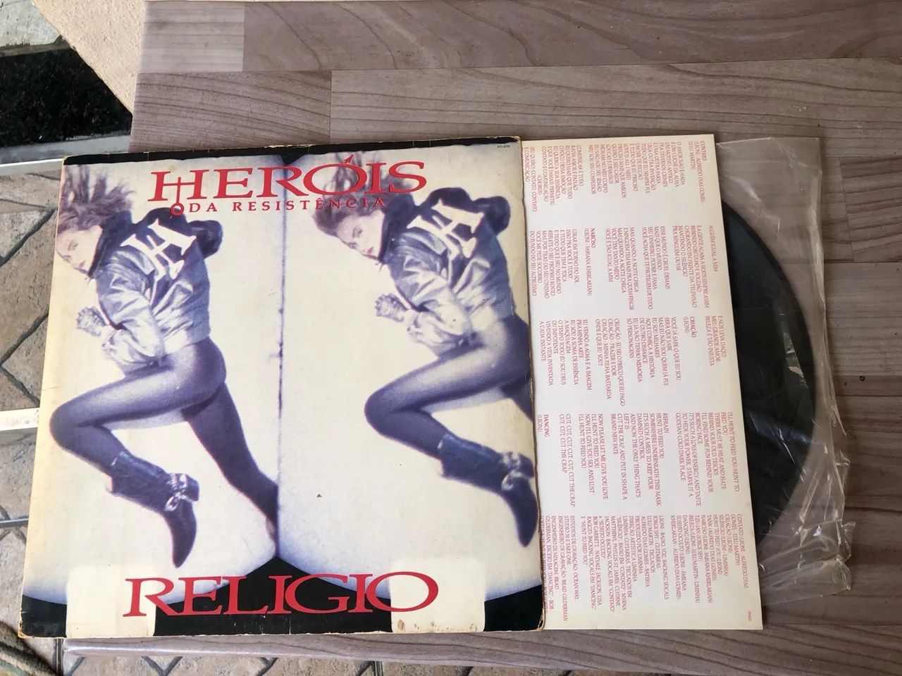 Disco - Heróis Da Resistência - Religio - Foto 2