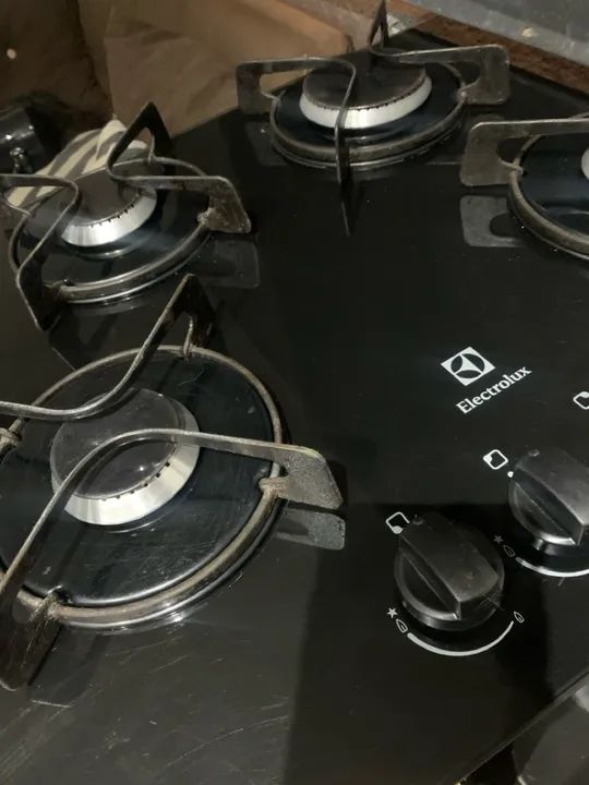 Fogão Electrolux cooktop preto Fogões e Fornos Guará II, Brasília