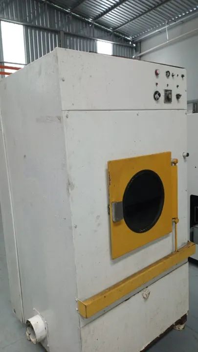 Lavadora Centrífuga industrial Fugimoto Modelo SE 150 Capacidade 15 kg