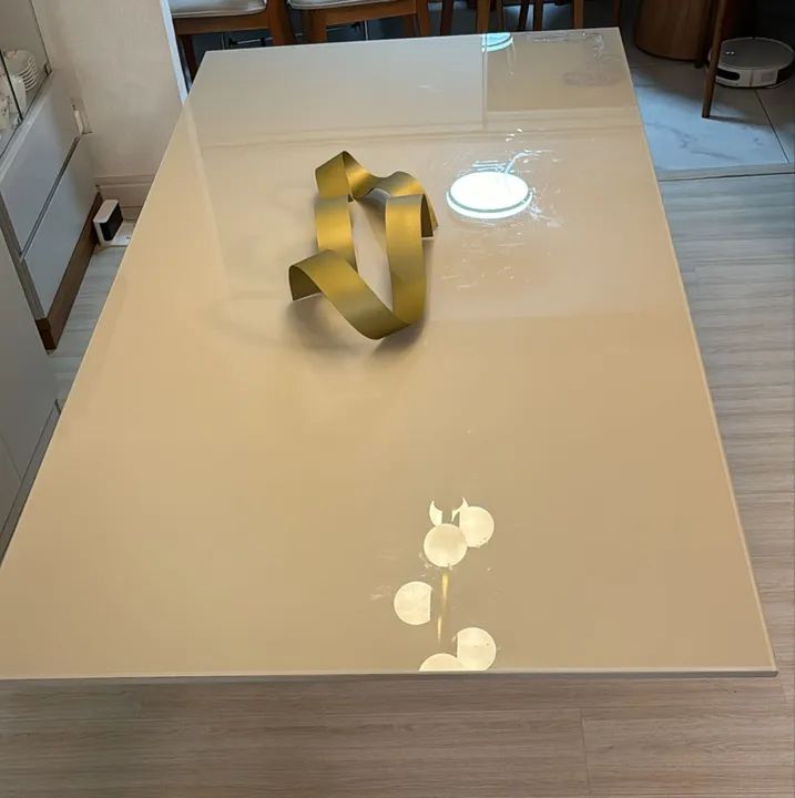Mesa 2.00x1.00 sem cadeira  - Foto 2