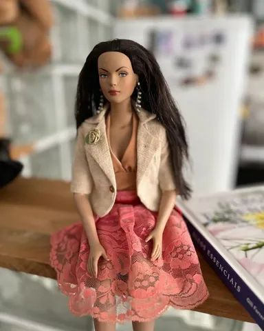 Vendo Boneca Tonner Brenda Starr de Coleção Articulada