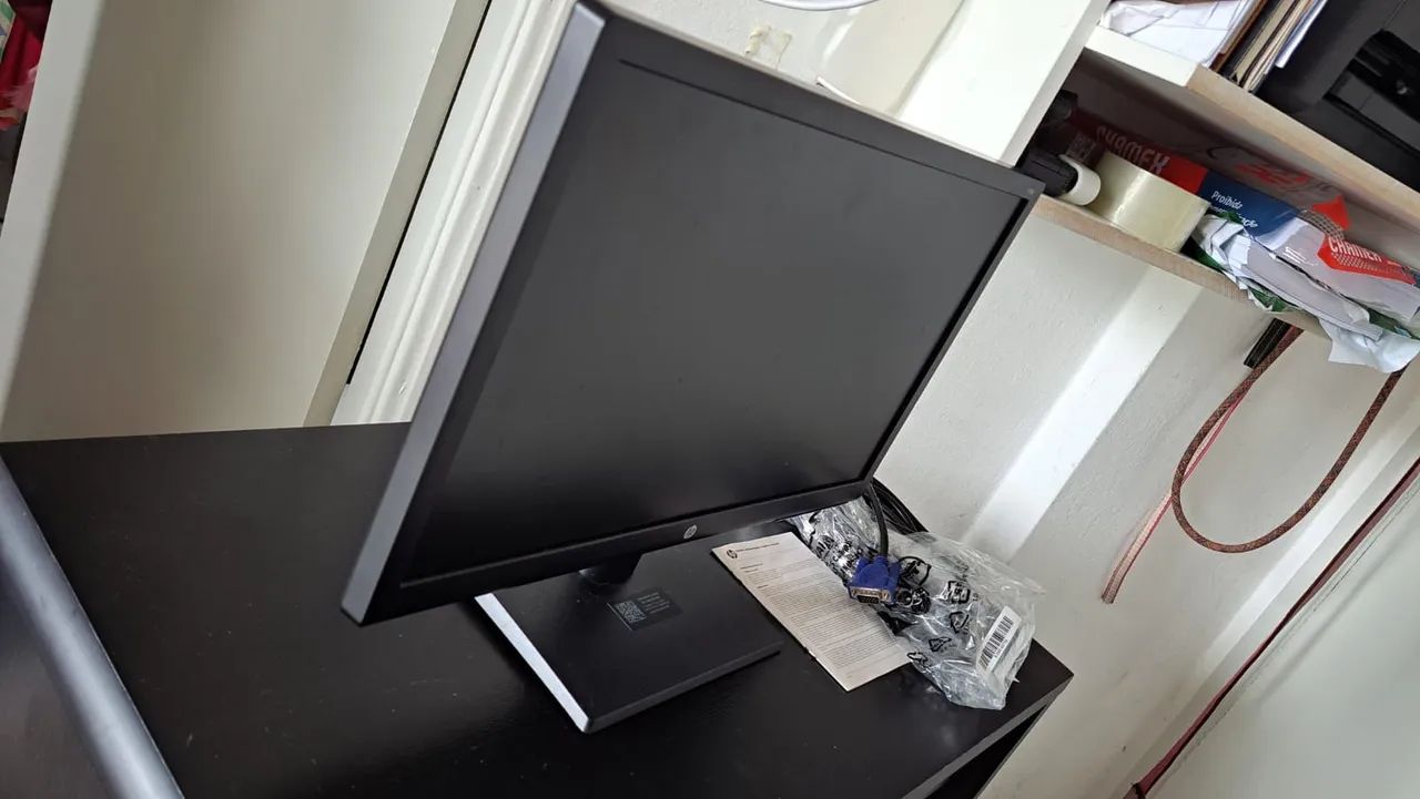 Monitor HP V19B 18.5" - Reclinável - Foto 2