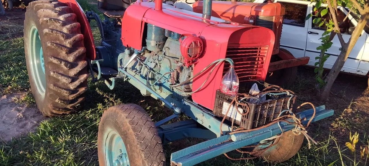 valmete 60 mwm 3 cilindro tudo ok troco em carro moto - Foto 5