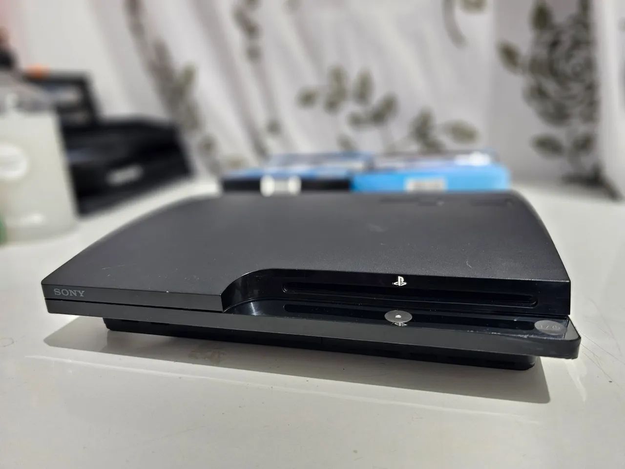 PS3 Slim Completo com CFW - 500gb