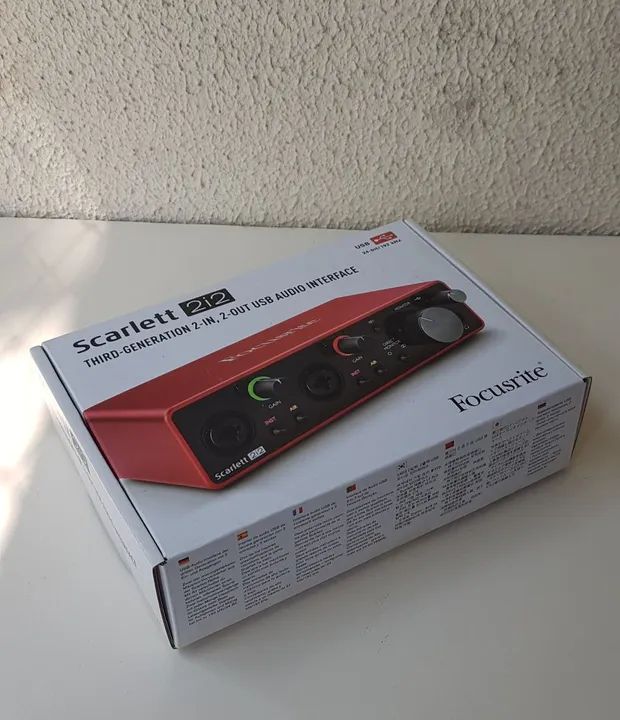Interface de áudio Focusrite 2i2