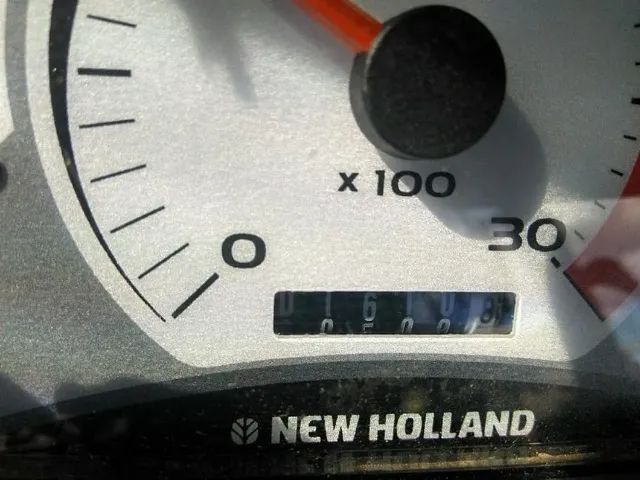Retroescavadeira New Holland B90B Ano 2016 - Foto 5