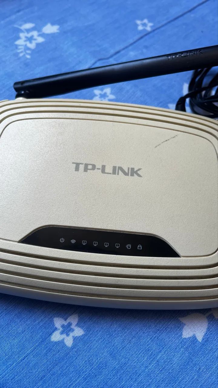 TP-LINK Router64842051481985120