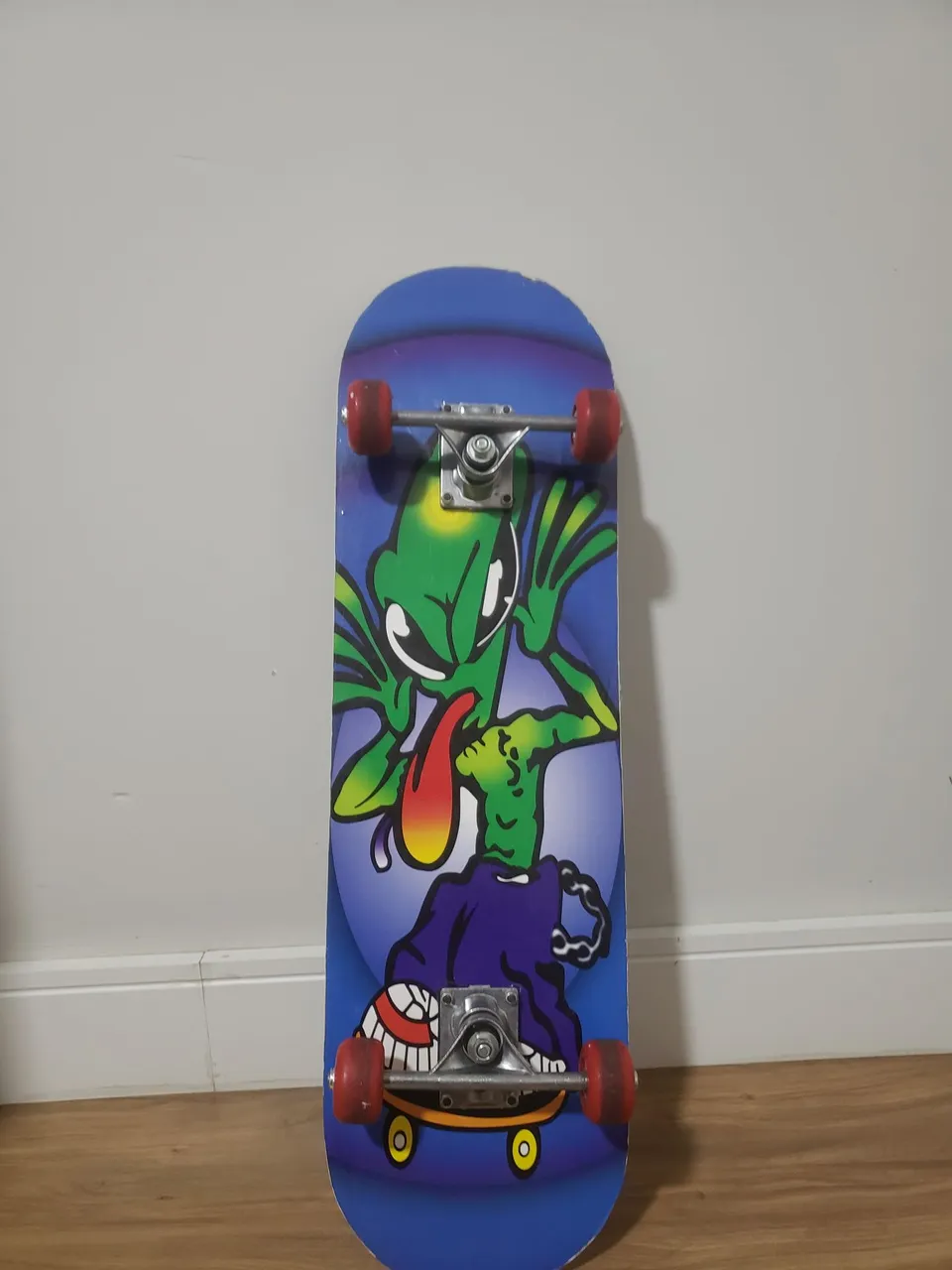 Skate Alien