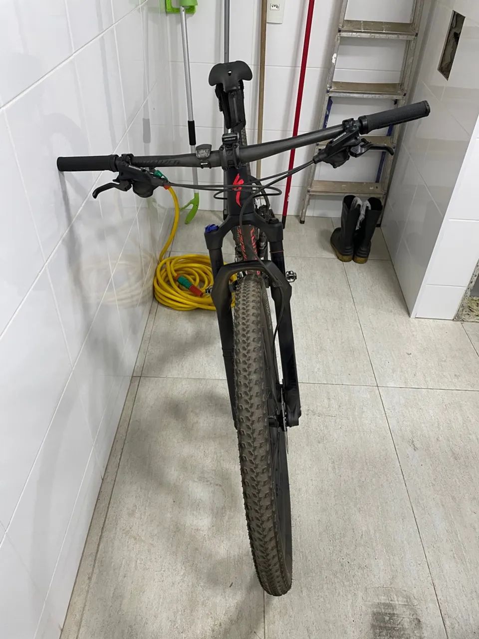 Bicicleta Mountain Bike Specialized - Foto 4