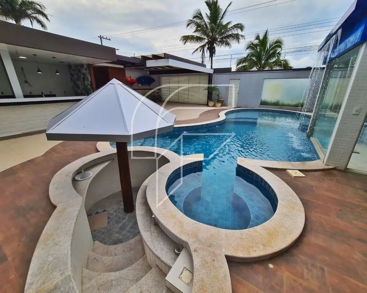 Imóvel para venda tem 250 metros quadrados com 4 quartos em Nova Guarapari - Guarapari - E - Foto 2