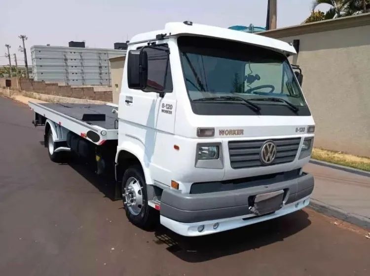 Caminhão Worker 8-120  - Foto 2