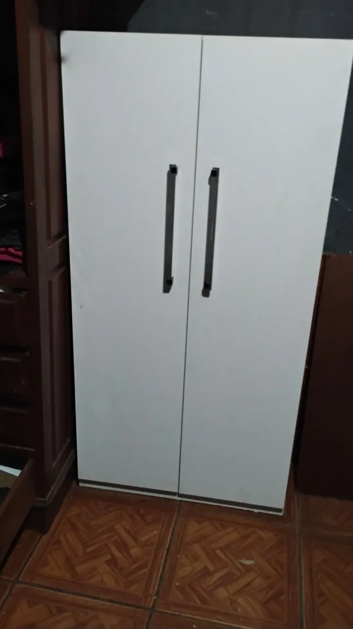 Guarda-roupa/Sapateira