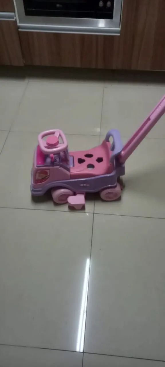 Carrinho de menina de barbada  - Foto 2