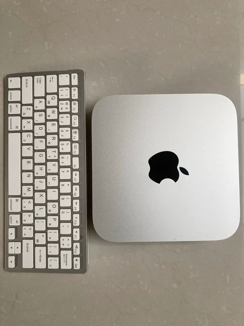 MacMini 2012 16Gb RAM e 256SSD rodando Sequoia