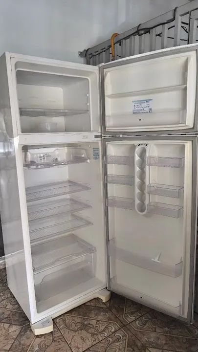 Geladeira Electrolux DC48.  462L - Foto 3