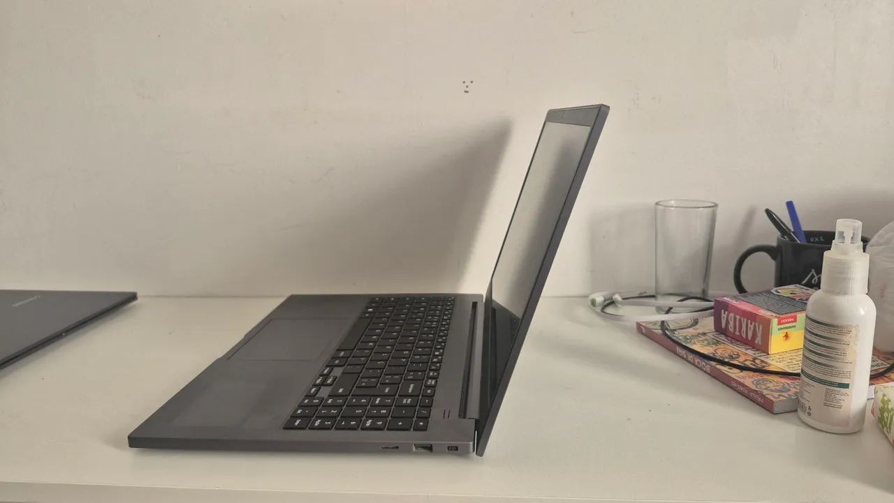 Notebook Samsung Book i3 11ª Geração - 12GB RAM (Turbinado) - Tela Full HD - Impecável - Foto 2