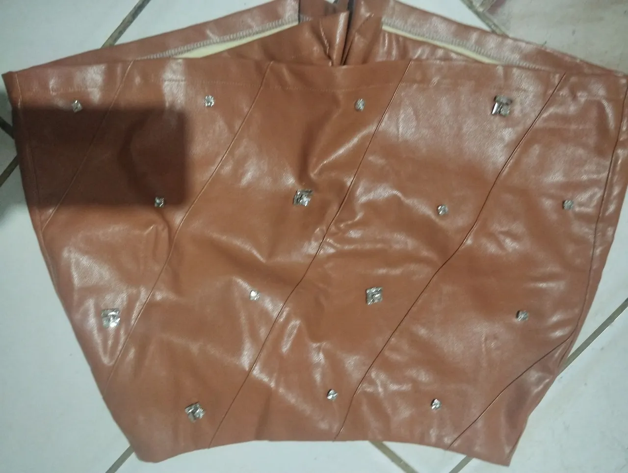 Short saia em couro nova