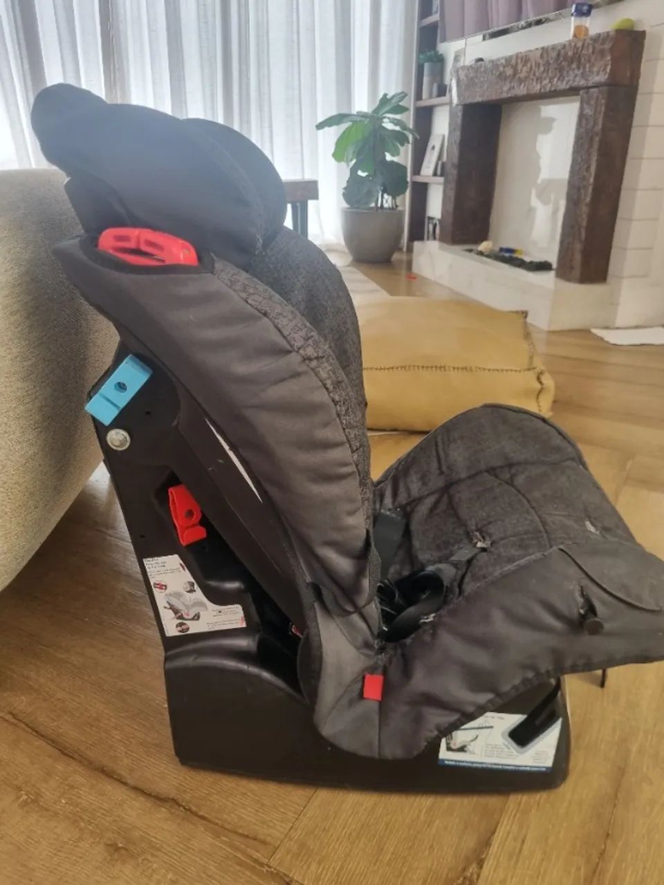 Cadeirinha Infantil para Carro - Foto 2