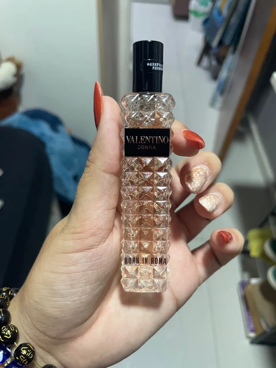 Perfume Valentino Donna Born in Roma