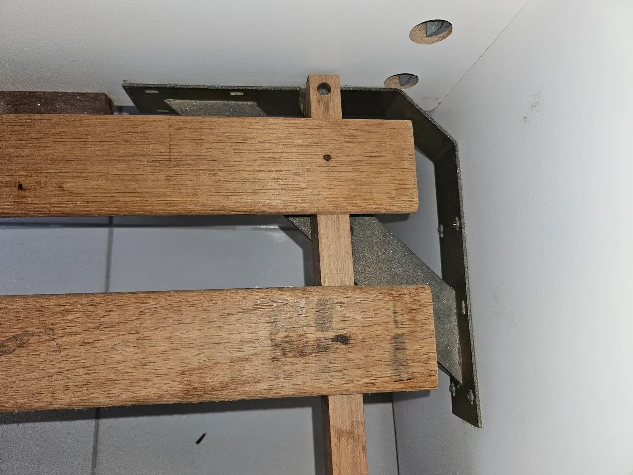 Cama solteiro tok stok em excelente estado  - Foto 3