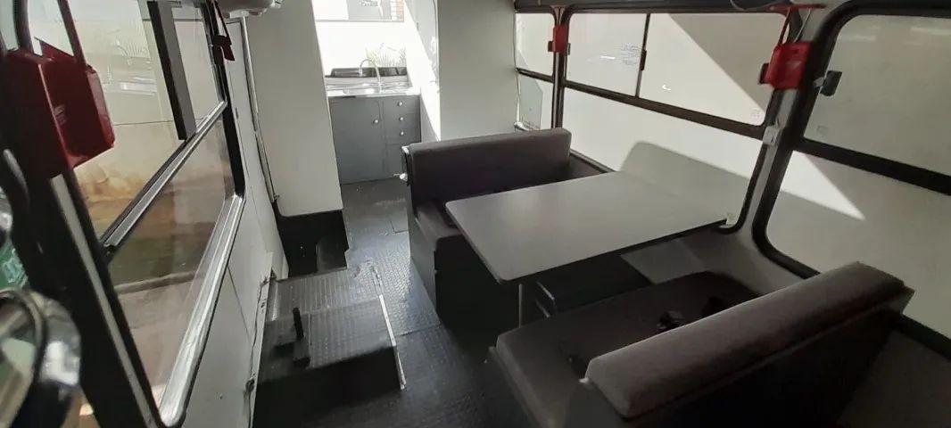 Motorhome Volkswagem 9-150 chassi longo 2008 - Motor Turbo - Foto 5