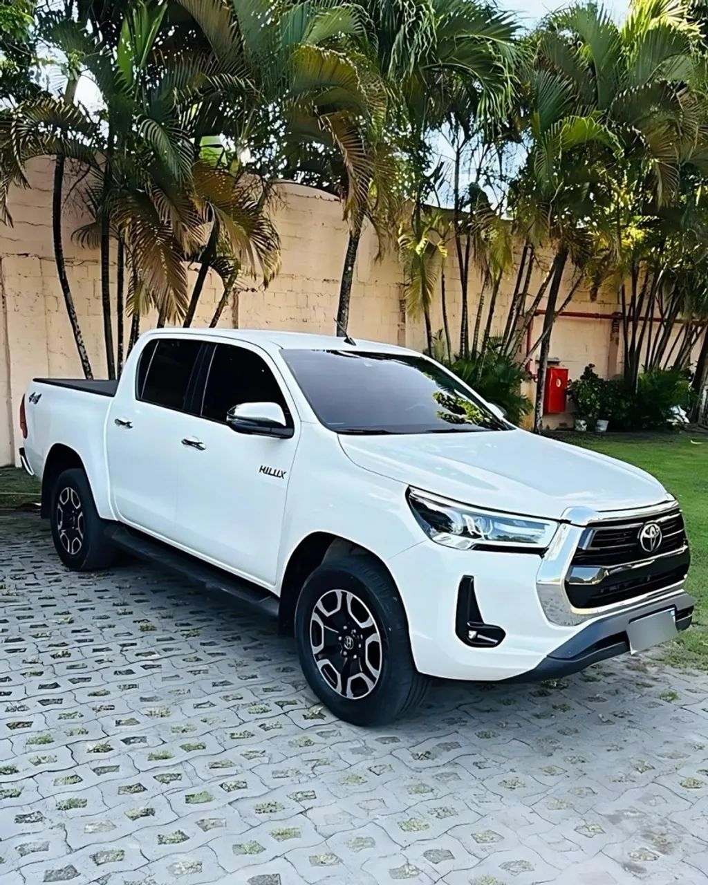 Toyota Hilux 2022 SRX auto Ipva quitado 