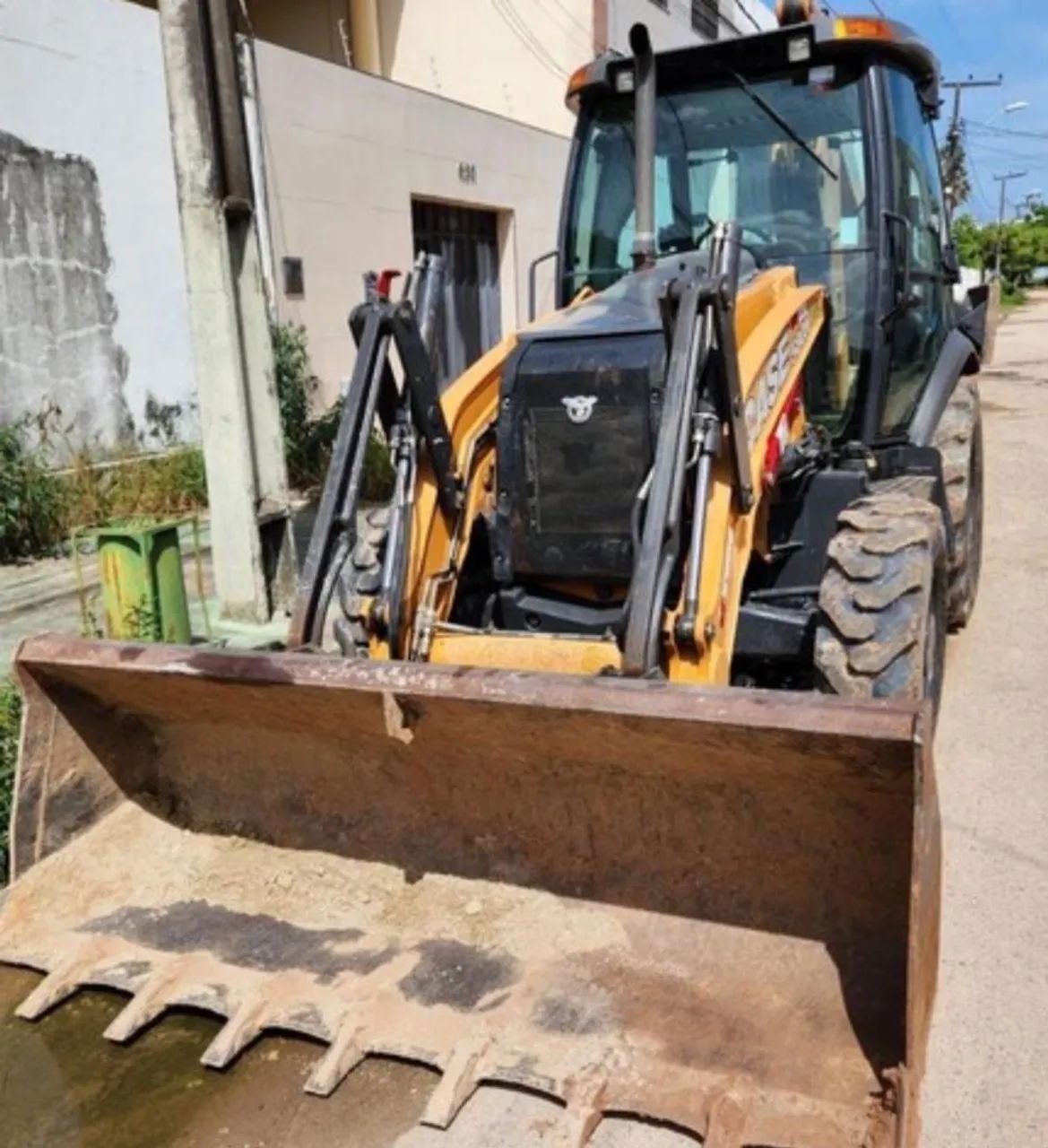 Retroescavadeira case 580n 4x4 ano 2017 - Foto 3