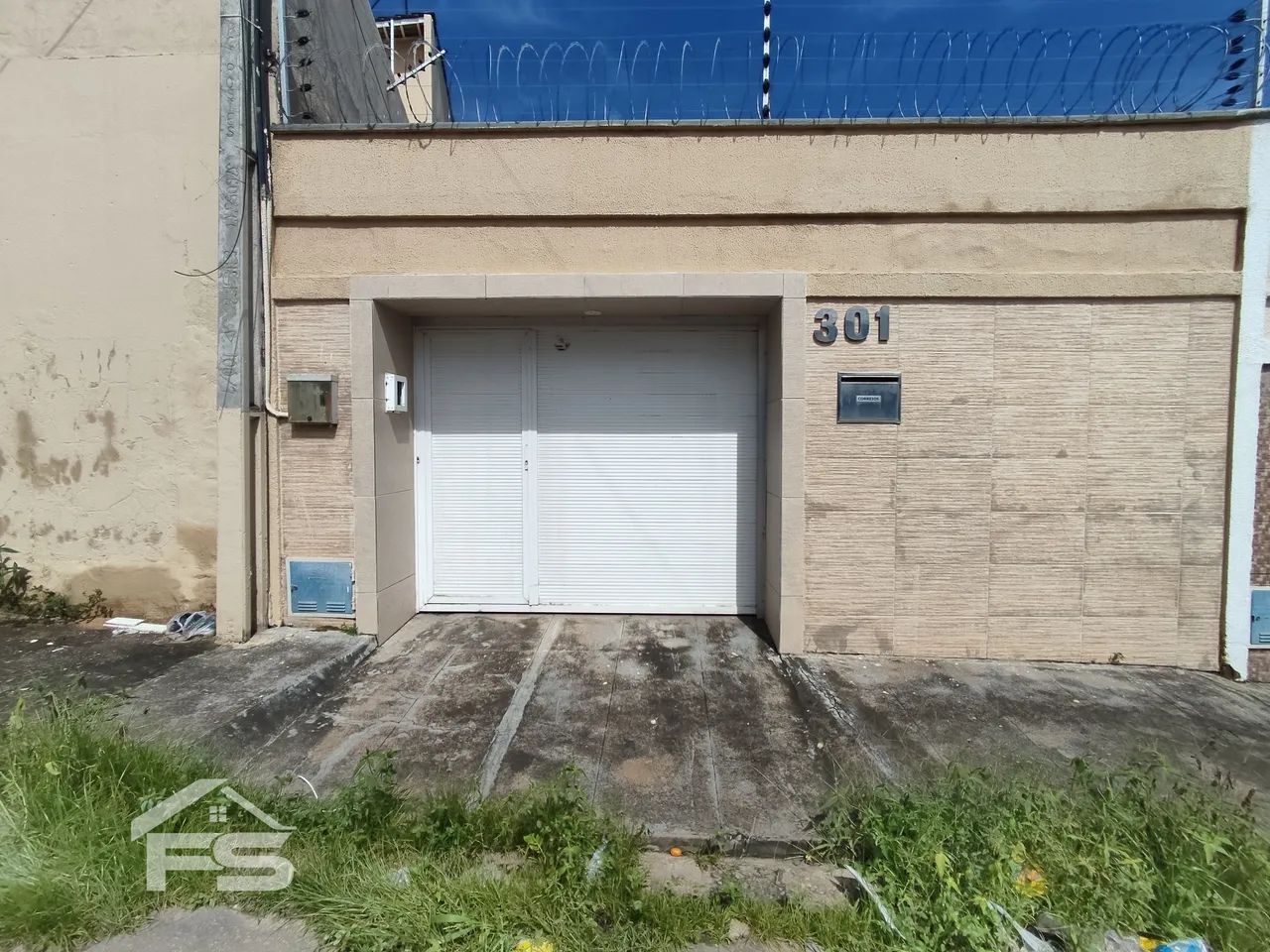 Casa para venda com 130 m² com 3 quartos em Messejana  - Fortaleza - CE
